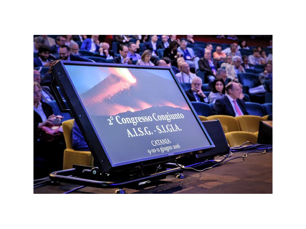 Studio broadcast CR49 per shooting ed eventi virtuali anche in mixed e augmented in reality 